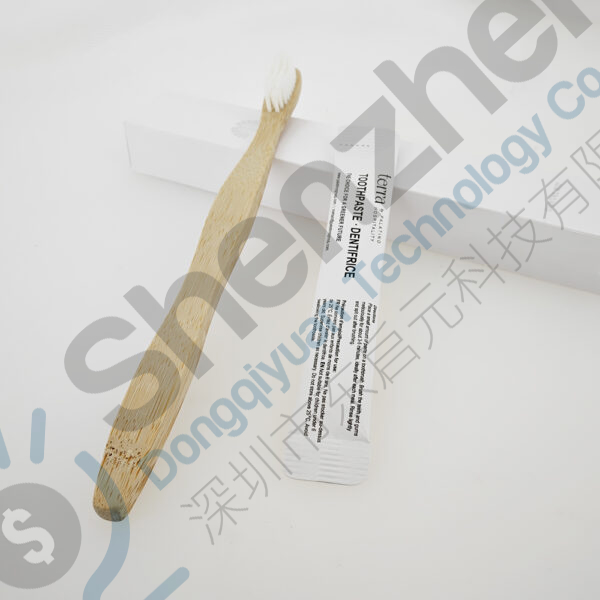 Set For Travel Toothbrush Toothpaste